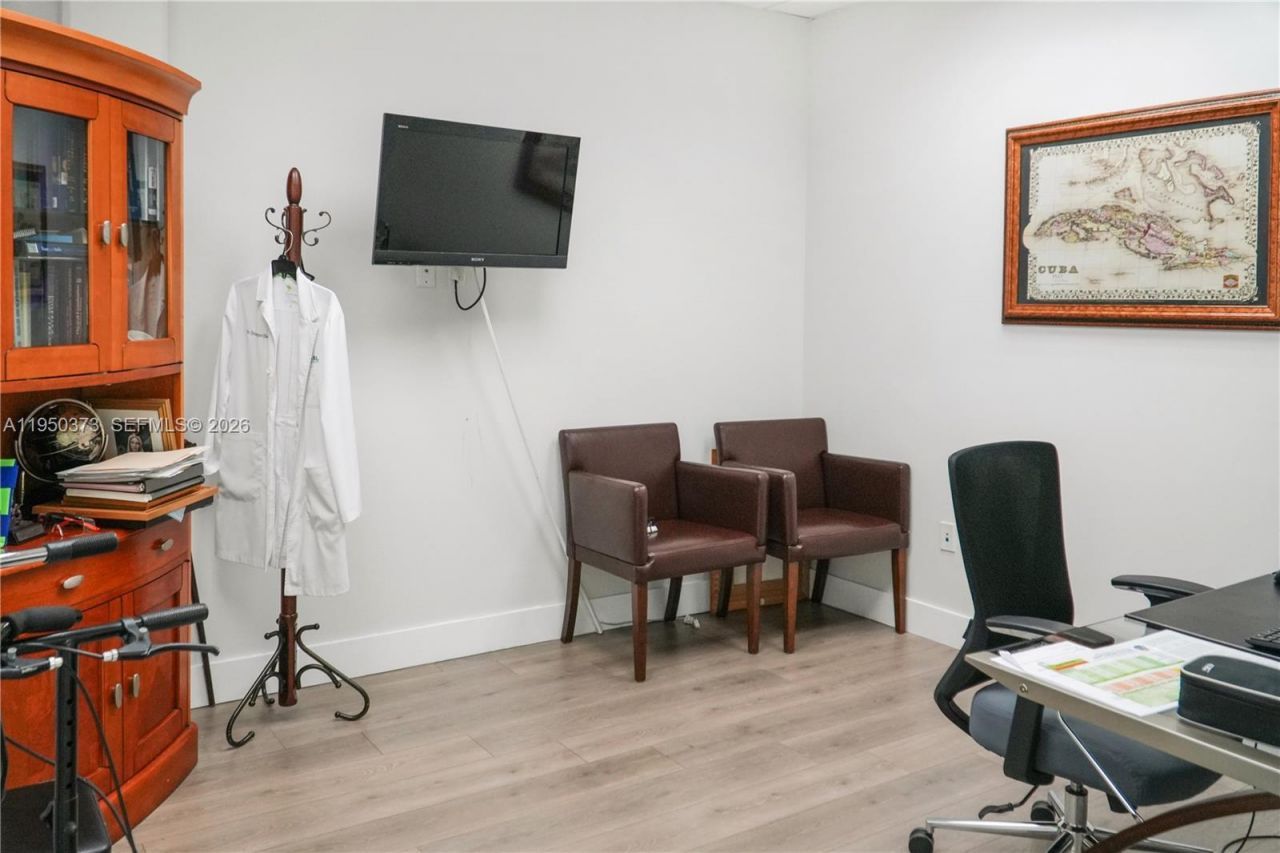 7500 NW 25th St, Unit 112, Miami, FL 33122 Photo