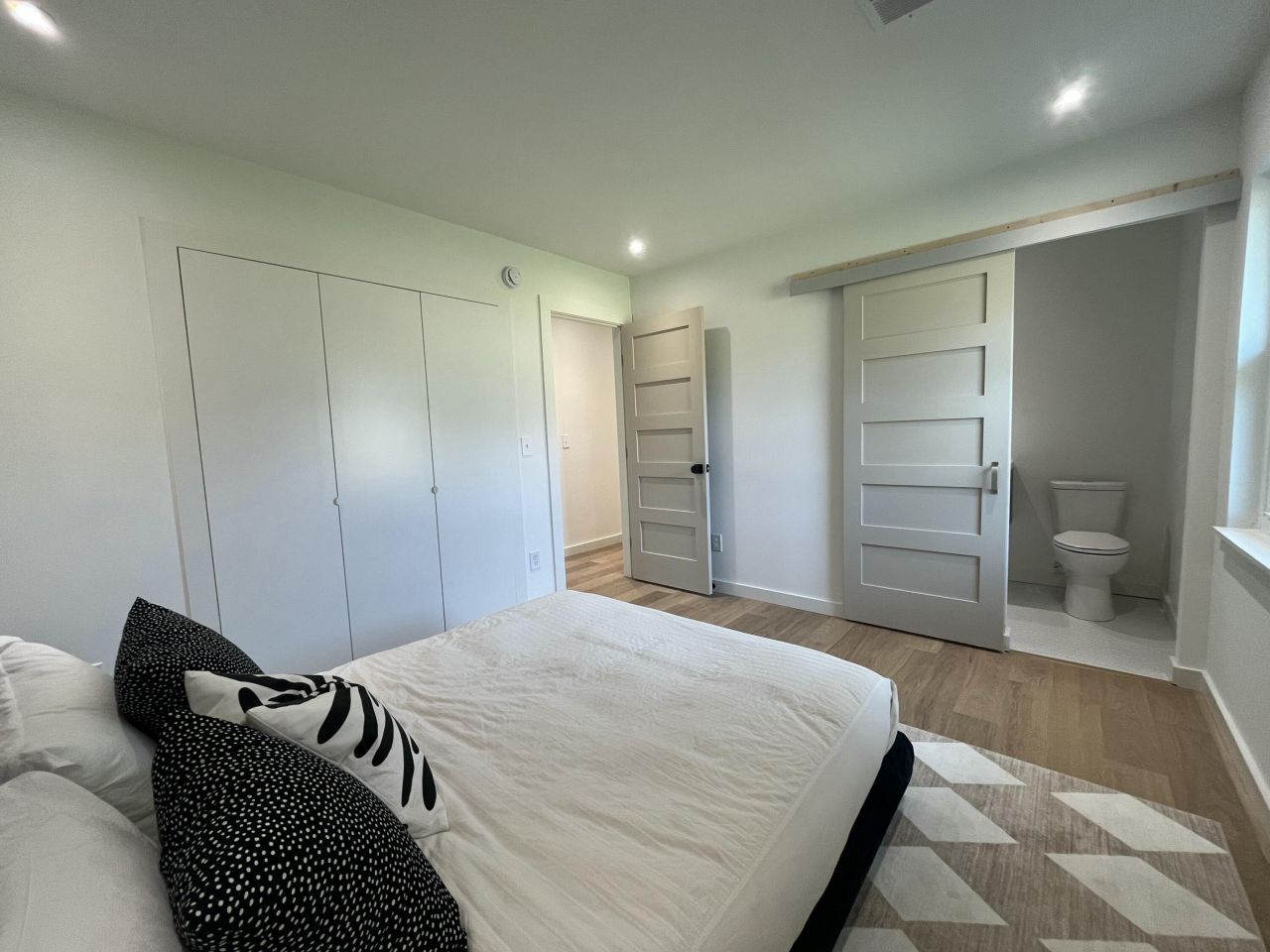 3304 Barnes Drive Photo 13