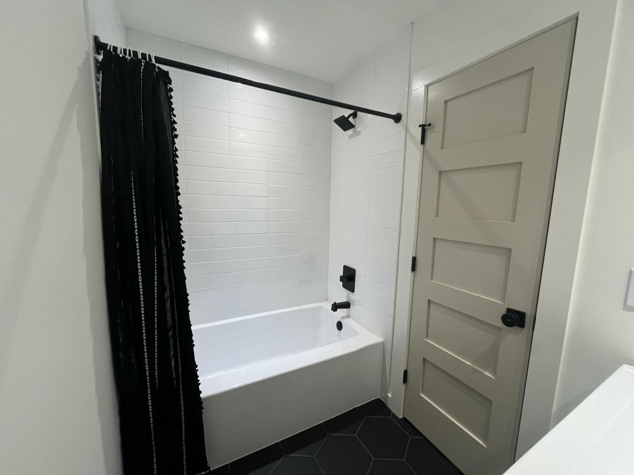 3304 Barnes Drive Photo 37