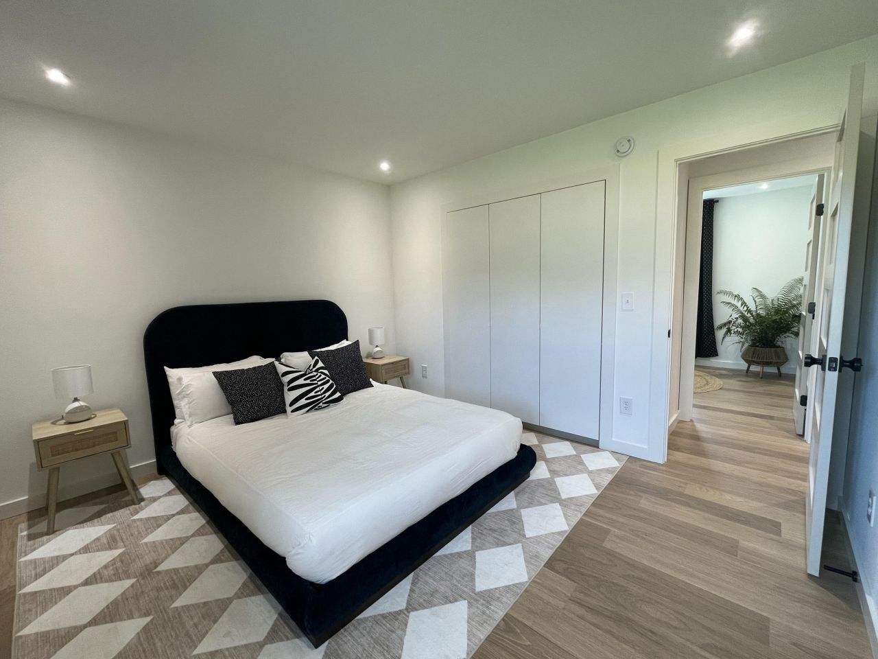 3304 Barnes Drive Photo 6