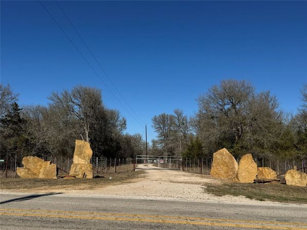 000 FM 535, Red Rock, TX 78662