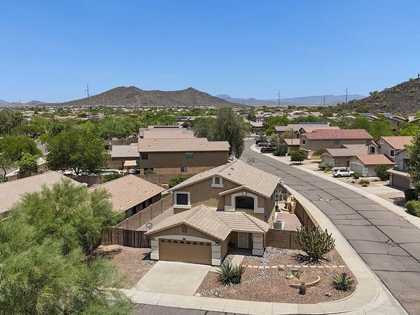 2210 E PARAISO Drive, Phoenix, AZ 85024