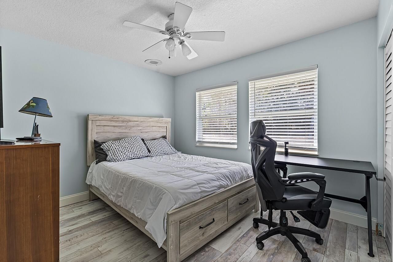 2801 Grove Drive, Fort Pierce, FL 34981 Photo