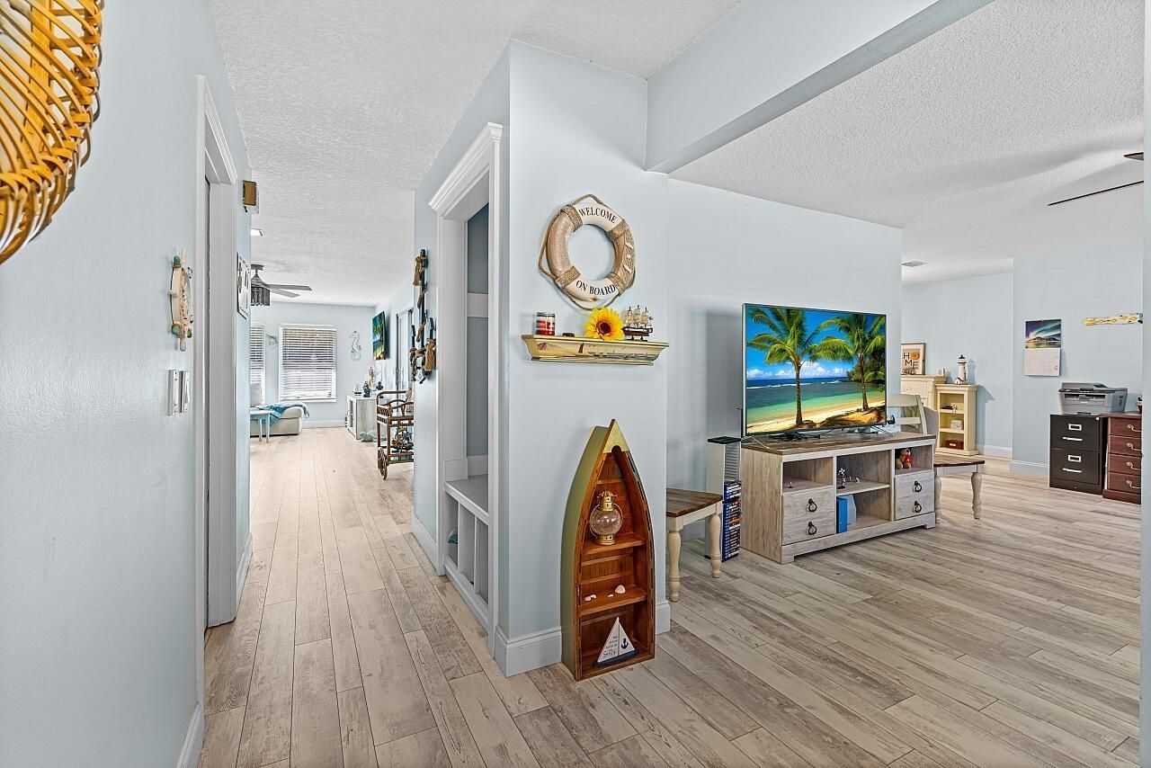 2801 Grove Drive, Fort Pierce, FL 34981 Photo