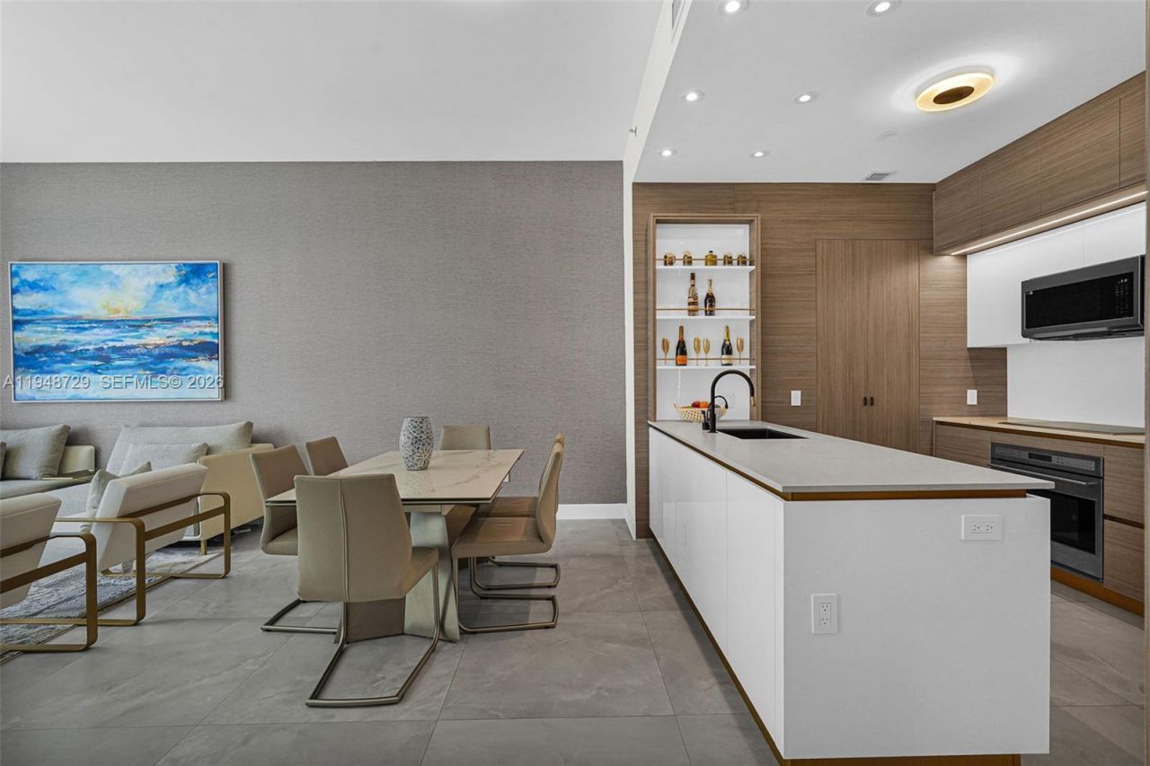 16001 Collins Ave, Unit 3402, Sunny Isles Beach, FL 33160 Photo