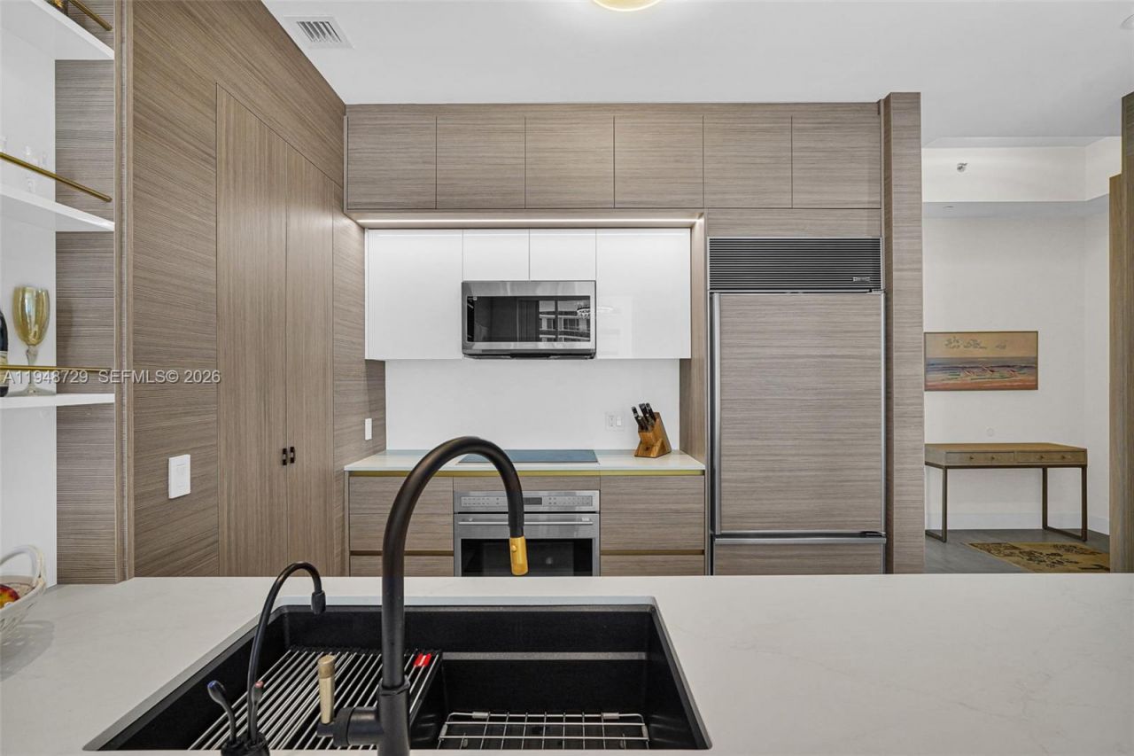 16001 Collins Ave, Unit 3402, Sunny Isles Beach, FL 33160 Photo