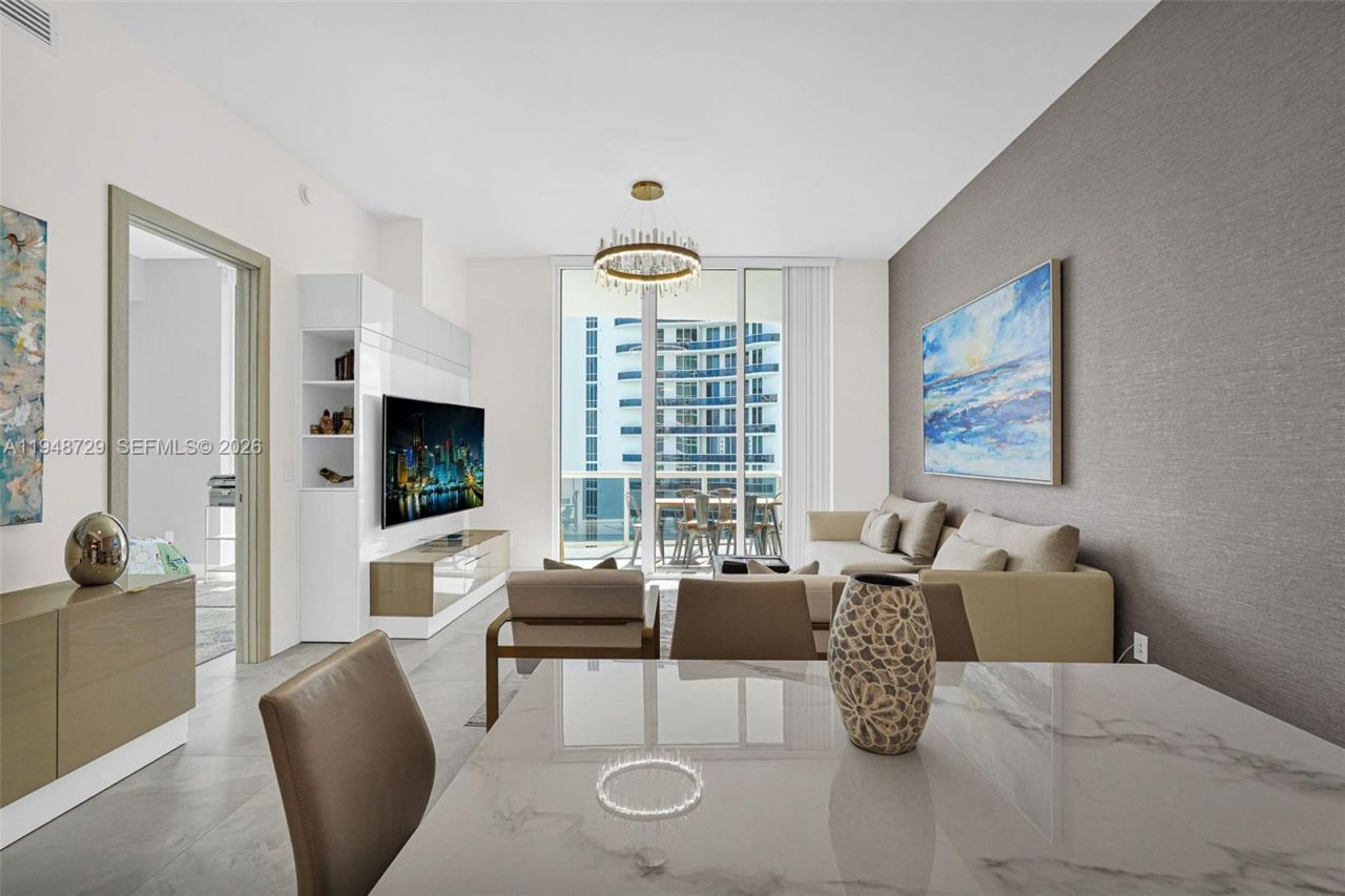 16001 Collins Ave, Unit 3402, Sunny Isles Beach, FL 33160 Photo