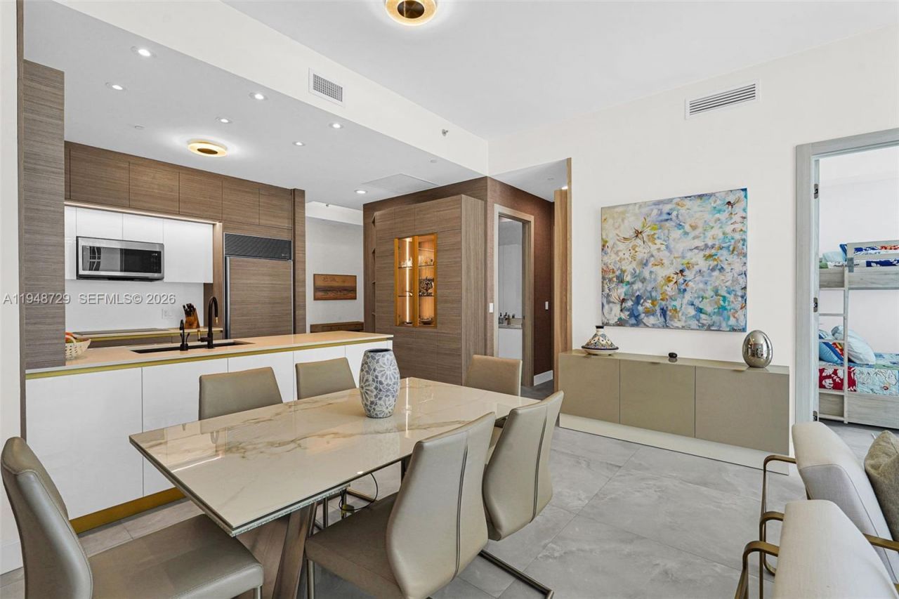 16001 Collins Ave, Unit 3402, Sunny Isles Beach, FL 33160 Photo