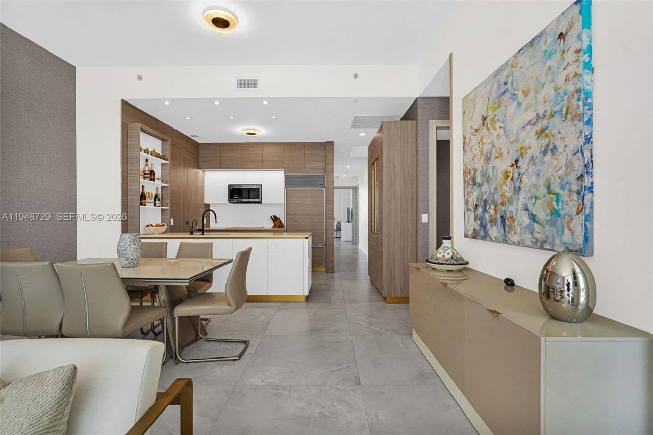 16001 Collins Ave, Unit 3402, Sunny Isles Beach, FL 33160 Photo