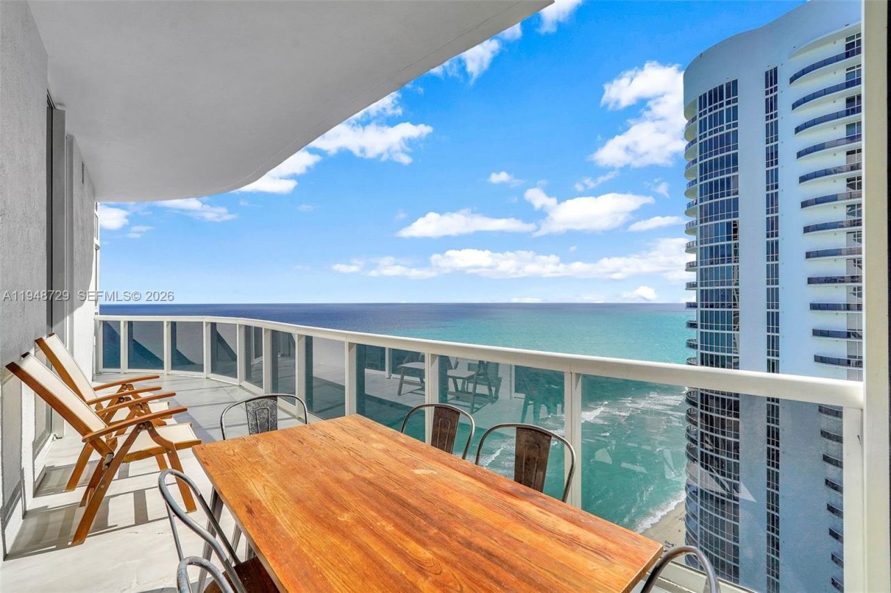16001 Collins Ave, Unit 3402, Sunny Isles Beach, FL 33160 Photo