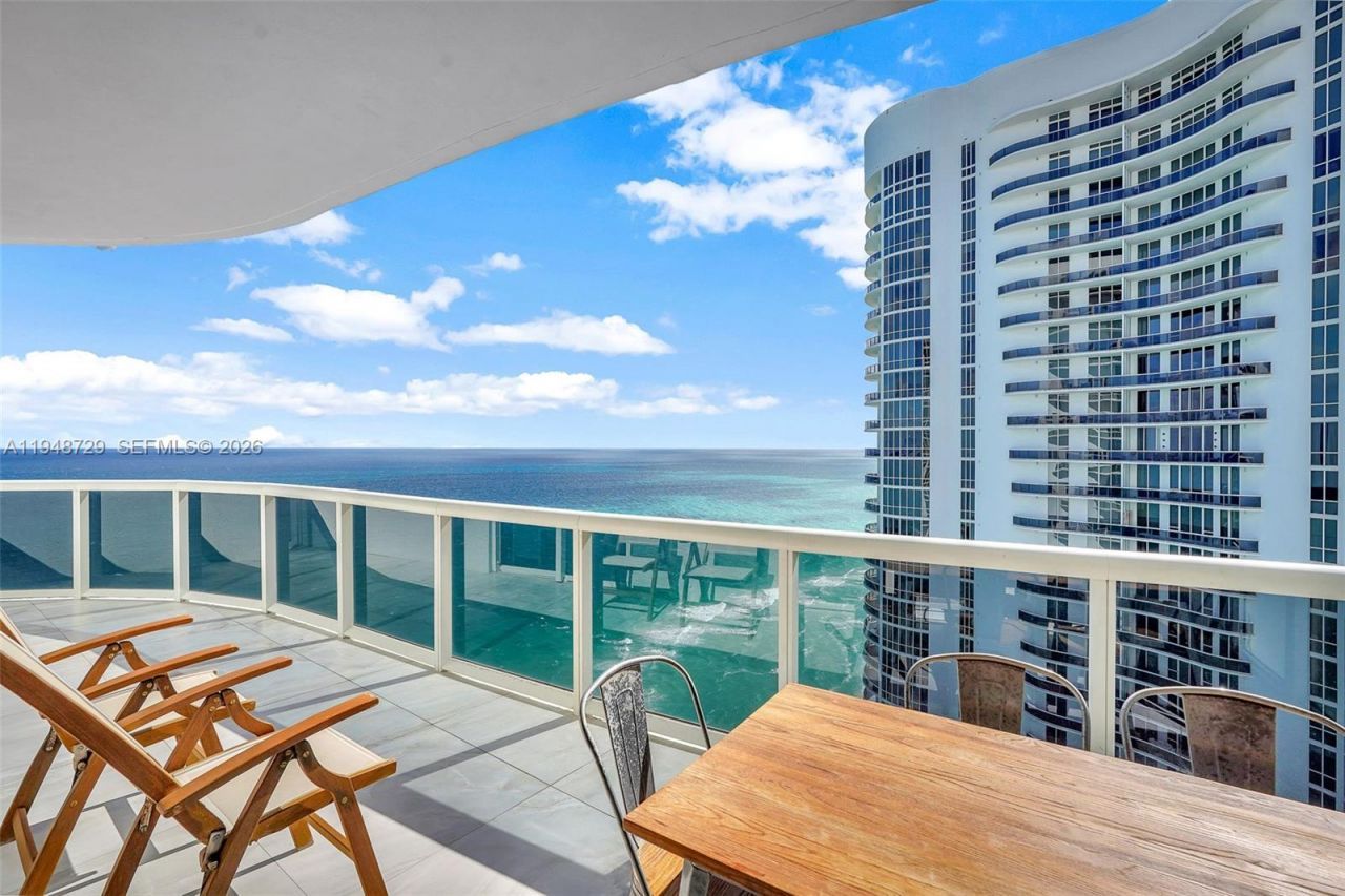 16001 Collins Ave, Unit 3402, Sunny Isles Beach, FL 33160 Photo