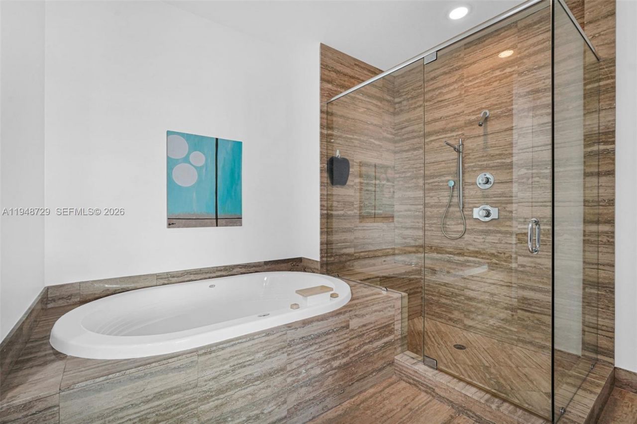 16001 Collins Ave, Unit 3402, Sunny Isles Beach, FL 33160 Photo