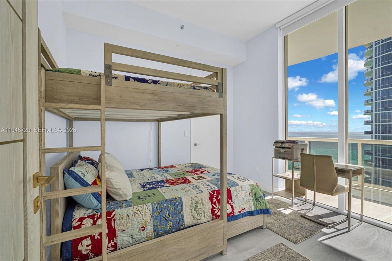 16001 Collins Ave, Unit 3402, Sunny Isles Beach, FL 33160 Photo