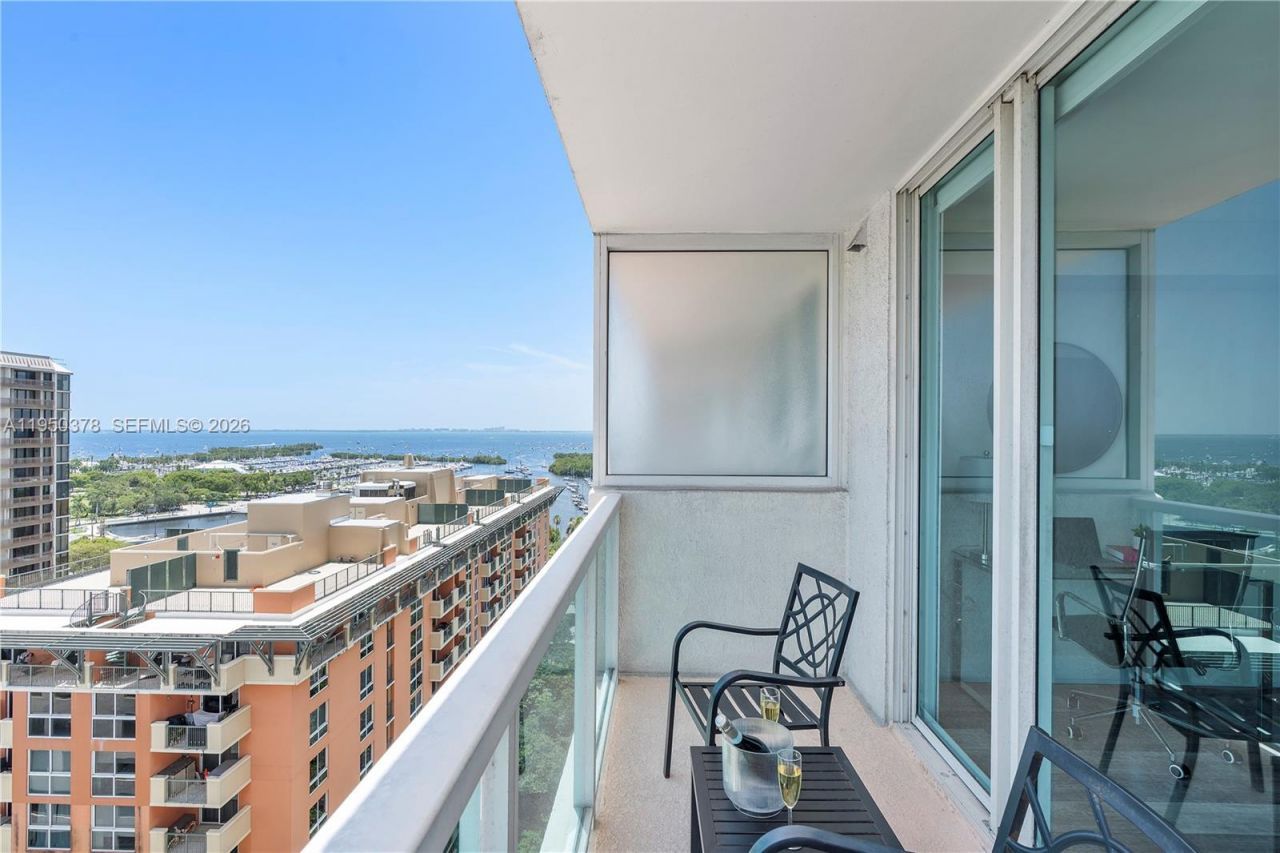 2889 Mcfarlane Rd, Unit 1409, Miami, FL 33133 Photo