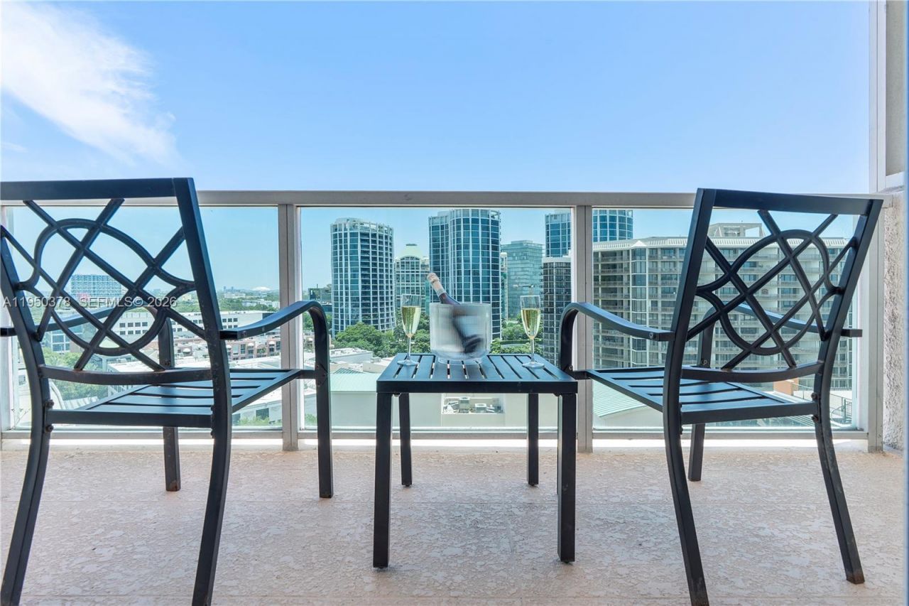 2889 Mcfarlane Rd, Unit 1409, Miami, FL 33133 Photo