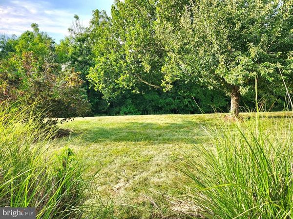 233 CREEKSIDE DRIVE, POTTSTOWN, PA 19464