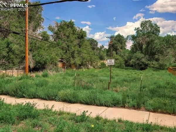 2118 E St Vrain Street, Colorado Springs, CO 80909