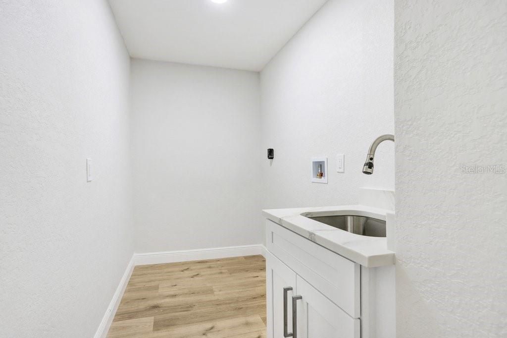 3039 Sandpiper Court, Clearwater, FL 33762 Photo