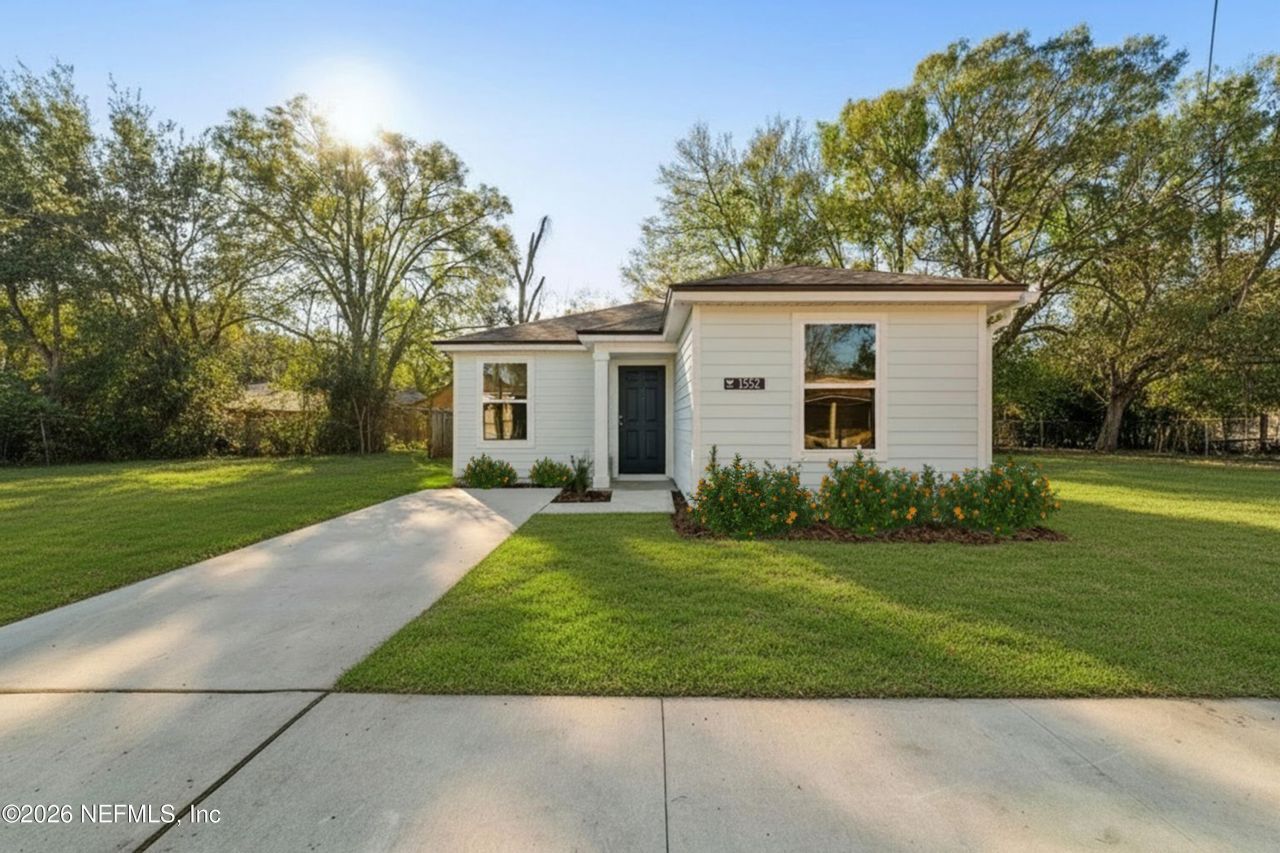 1636 W 34th Street W, Jacksonville, FL 32209 Main Photo