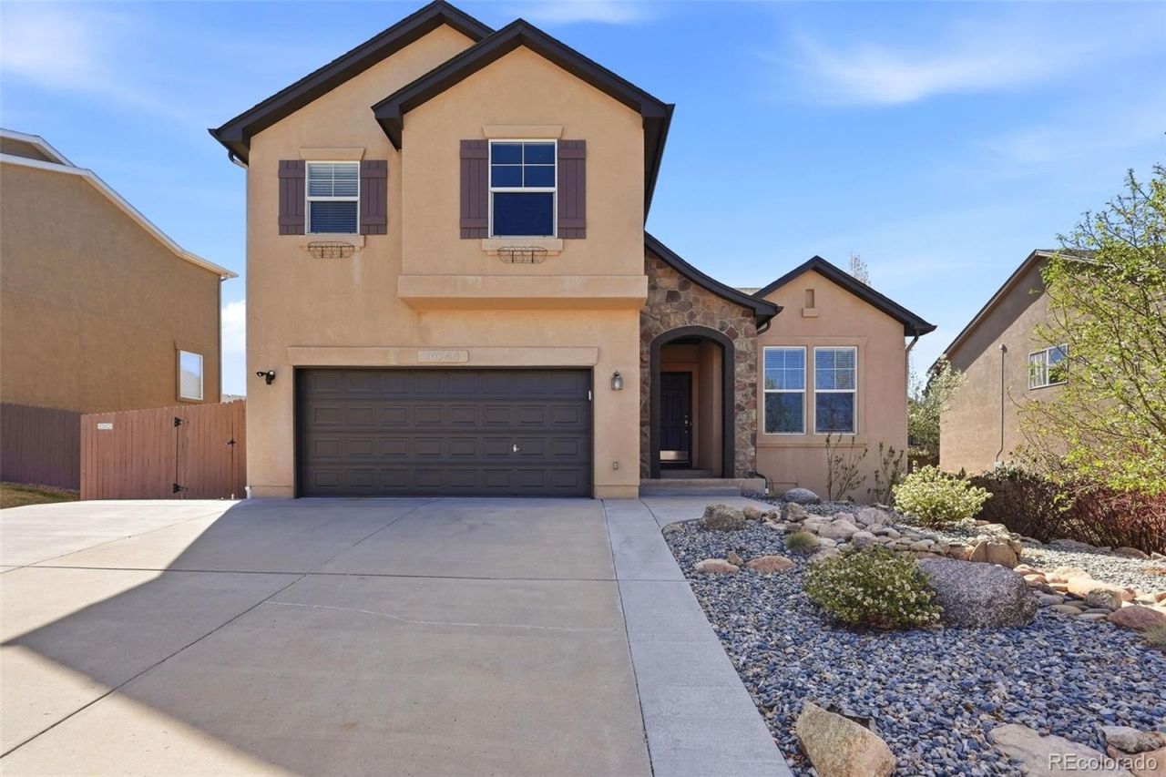 10744 Rhinestone Drive, Colorado Springs, CO 80908 Main Photo