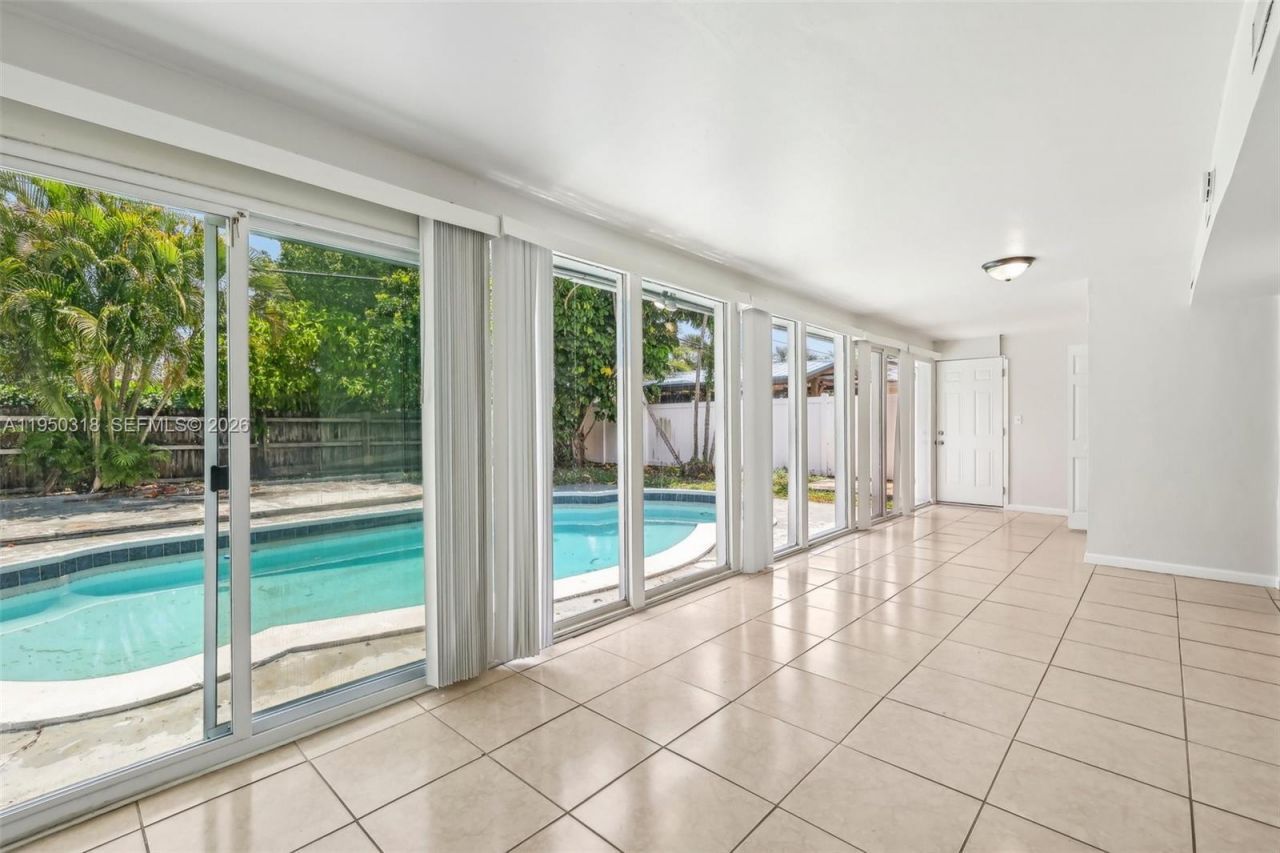 334 NW 12th Ave, Boca Raton, FL 33486 Photo