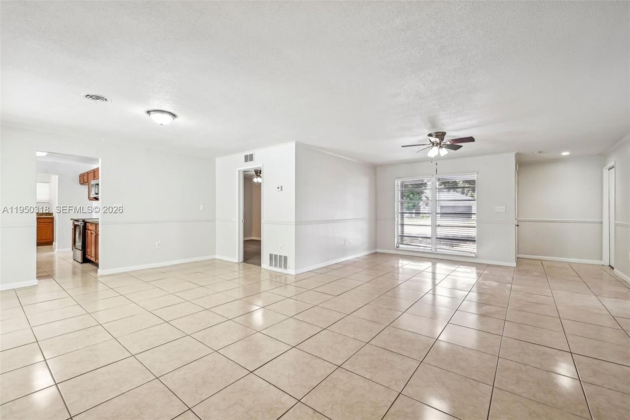 334 NW 12th Ave, Boca Raton, FL 33486 Photo