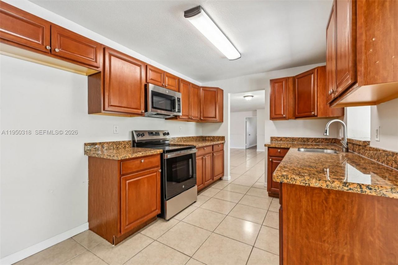 334 NW 12th Ave, Boca Raton, FL 33486 Photo