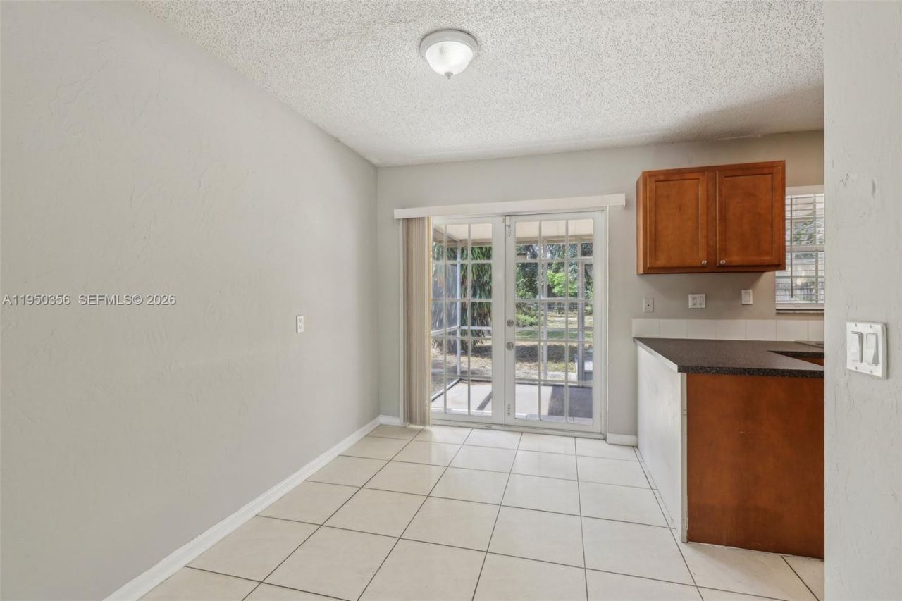 1531 N 17th Ave N, Lake Worth, FL 33460 Photo