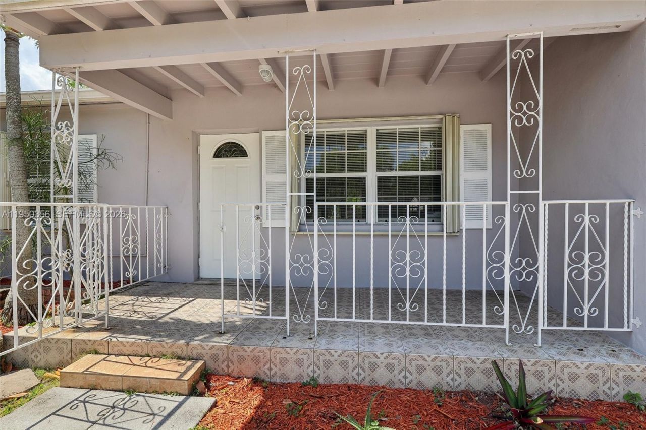 1531 N 17th Ave N, Lake Worth, FL 33460 Photo