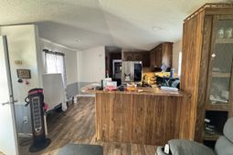 1212 Kingcrest Dr. photo 4