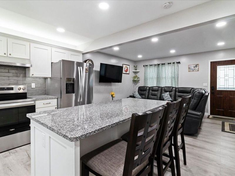 3455 Halpern Street, Columbus, OH 43230 Photo 6