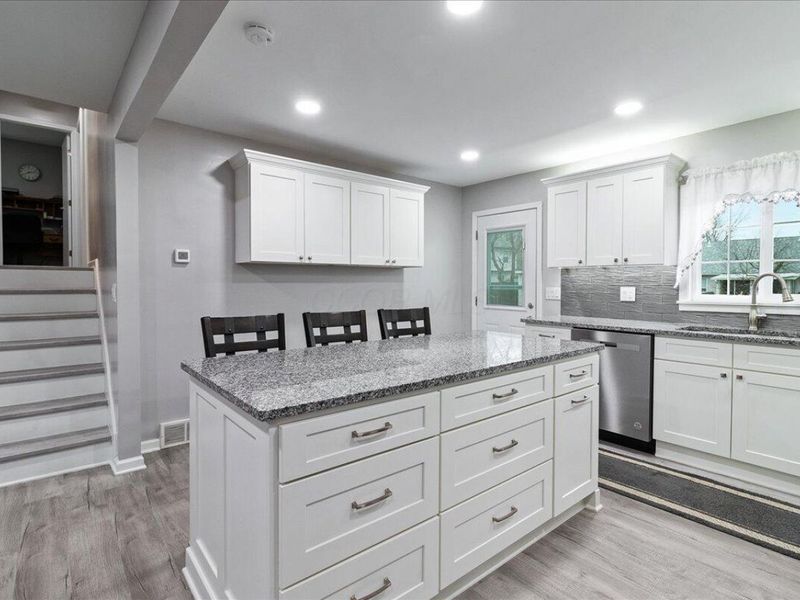 3455 Halpern Street, Columbus, OH 43230 Photo 8