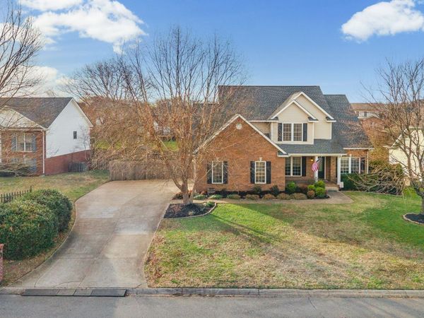 1026 Blue Jay Ln, Adams, TN 37010