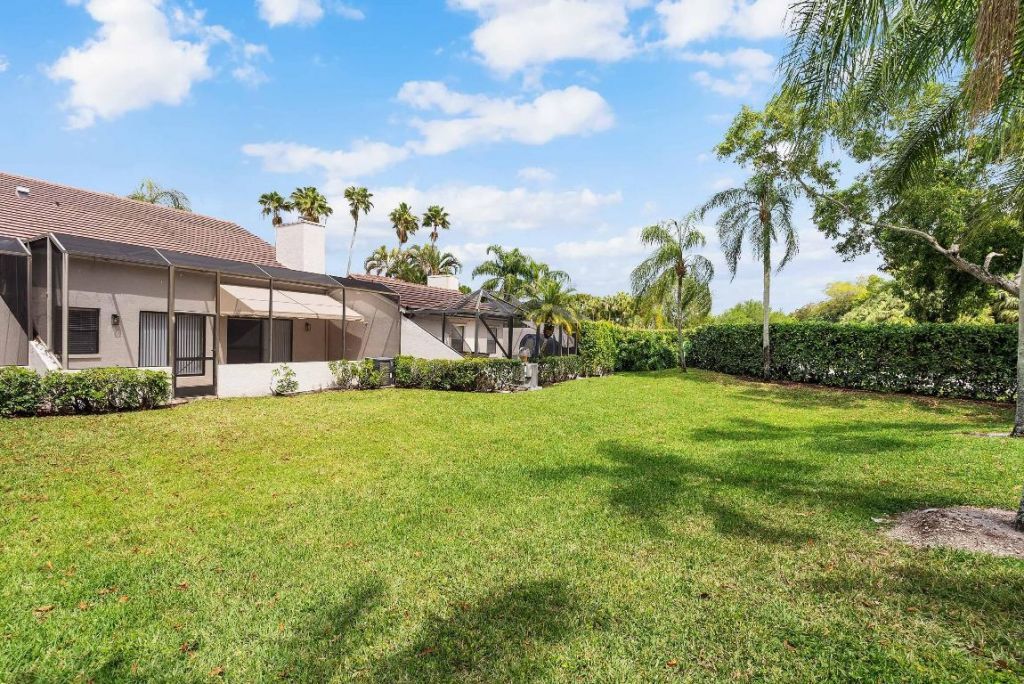 61 Edinburgh Drive, Palm Beach Gardens, FL 33418 Photo