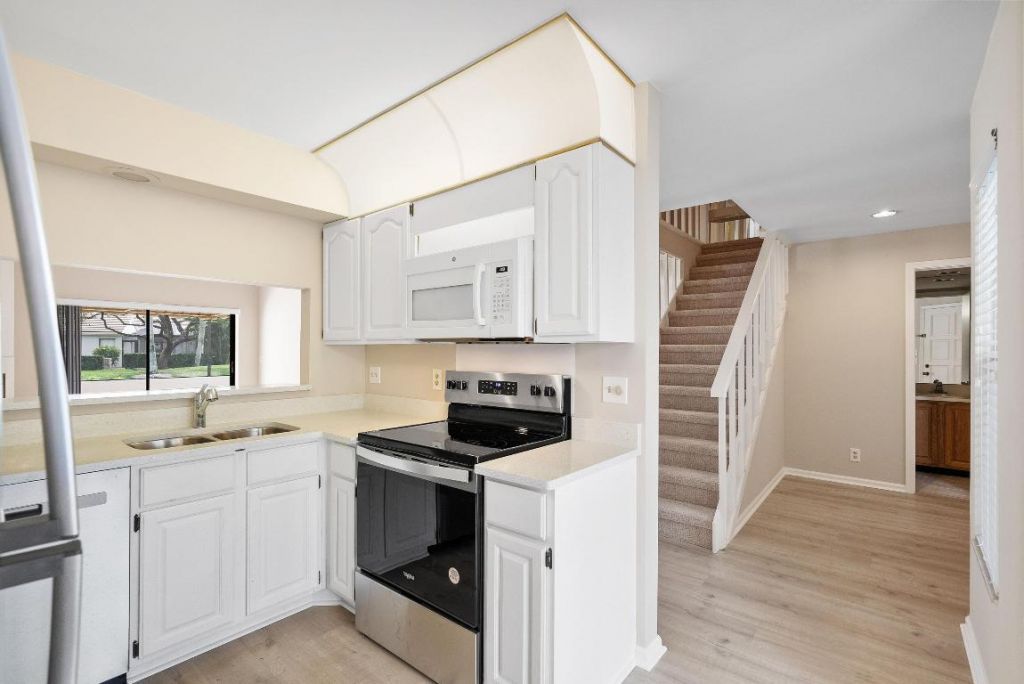 61 Edinburgh Drive, Palm Beach Gardens, FL 33418 Photo