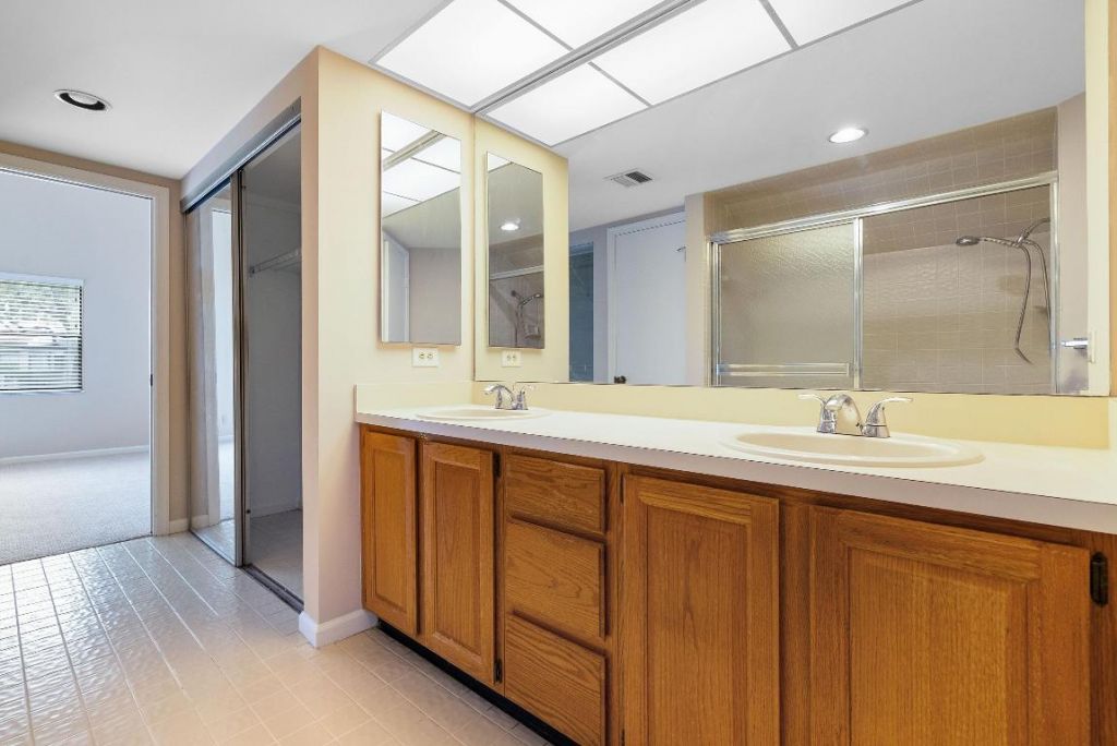 61 Edinburgh Drive, Palm Beach Gardens, FL 33418 Photo