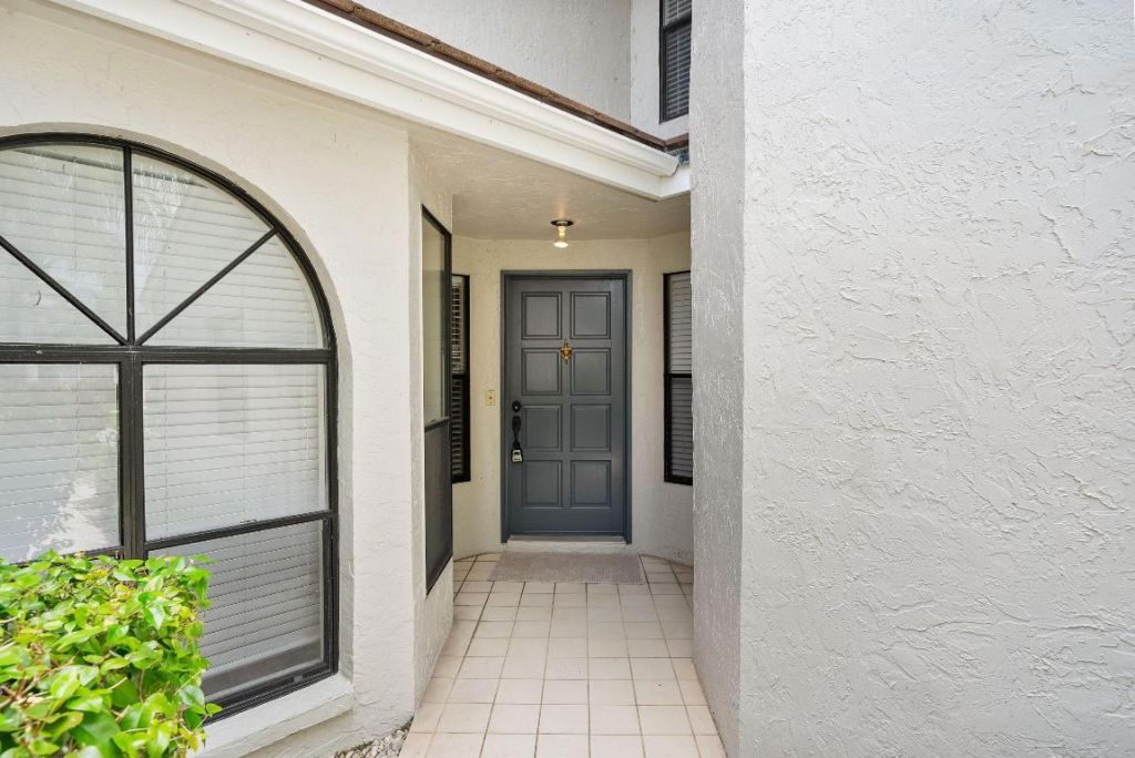 61 Edinburgh Drive, Palm Beach Gardens, FL 33418 Photo