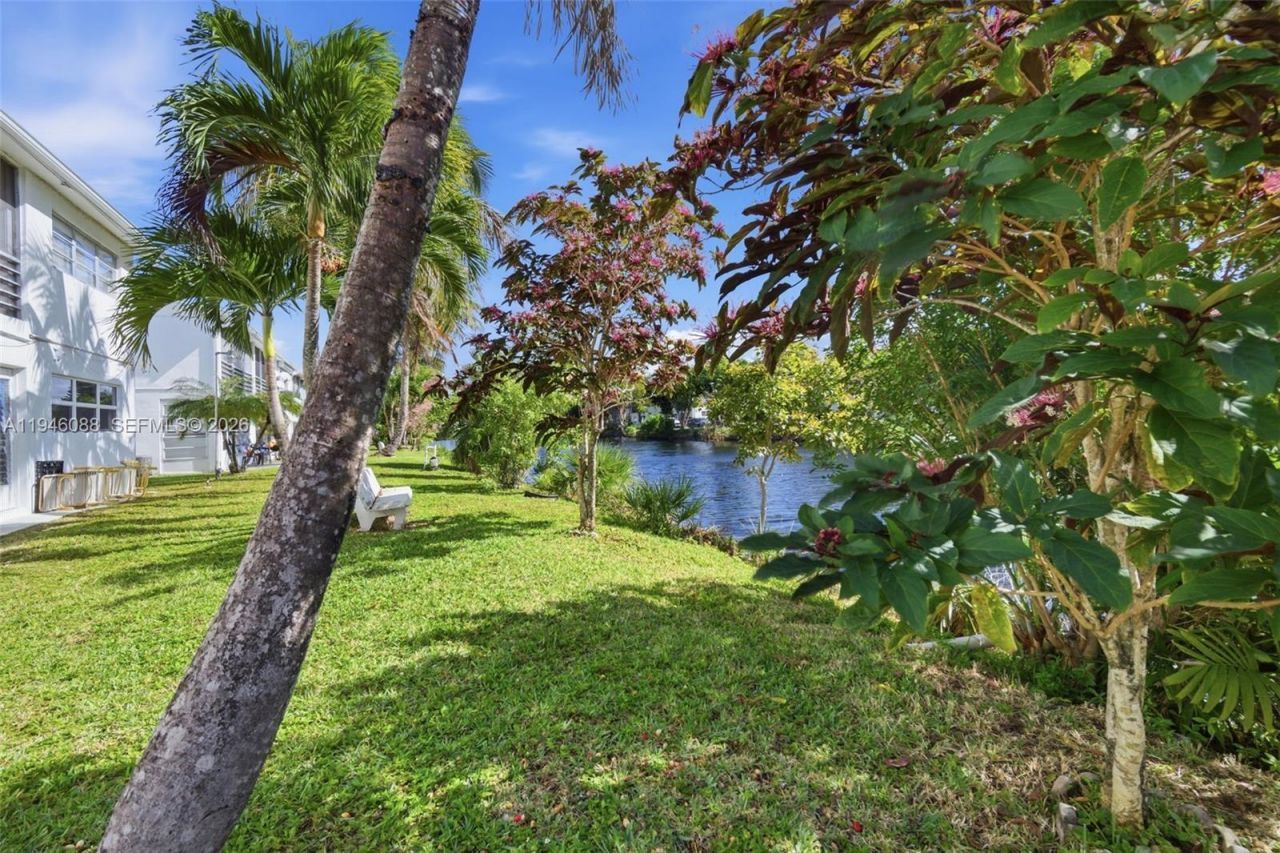 52 NE 204th St, Unit 6, Miami Gardens, FL 33179 Photo