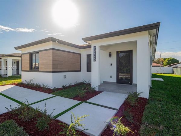 22860 SW 122nd PL, Miami, FL 33170