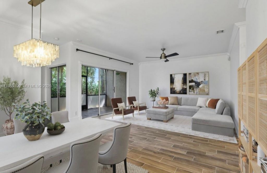 6582 Via Regina, Unit 6582, Boca Raton, FL 33433 Photo