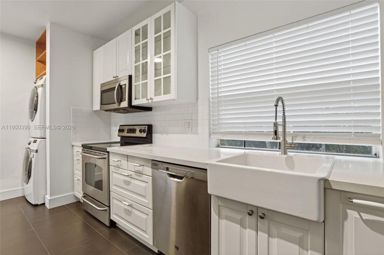 6582 Via Regina, Unit 6582, Boca Raton, FL 33433 Photo