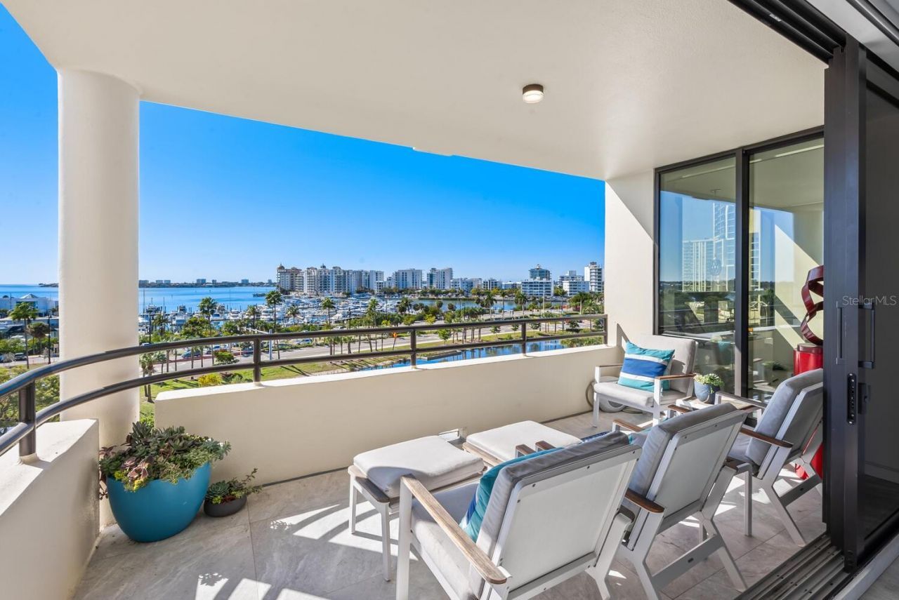 1255 N Gulfstream Avenue, Unit 607, Sarasota, FL 34236 Photo