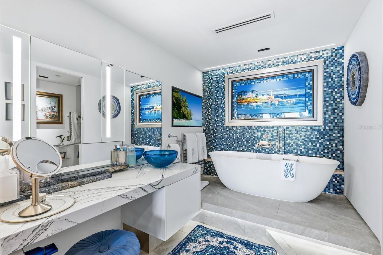 1255 N Gulfstream Avenue, Unit 607, Sarasota, FL 34236 Photo