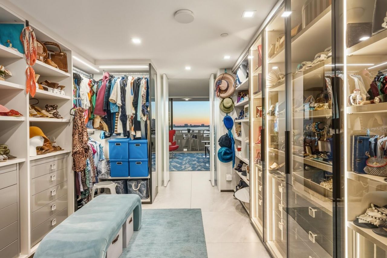 1255 N Gulfstream Avenue, Unit 607, Sarasota, FL 34236 Photo