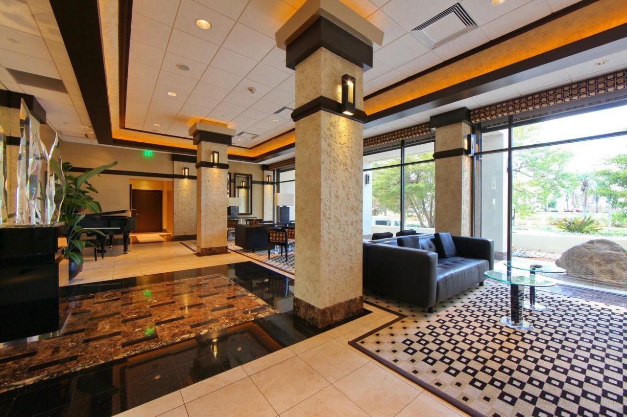 1255 N Gulfstream Avenue, Unit 607, Sarasota, FL 34236 Photo