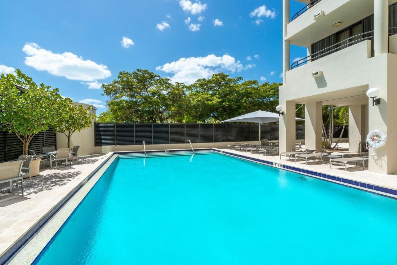 1255 N Gulfstream Avenue, Unit 607, Sarasota, FL 34236 Photo