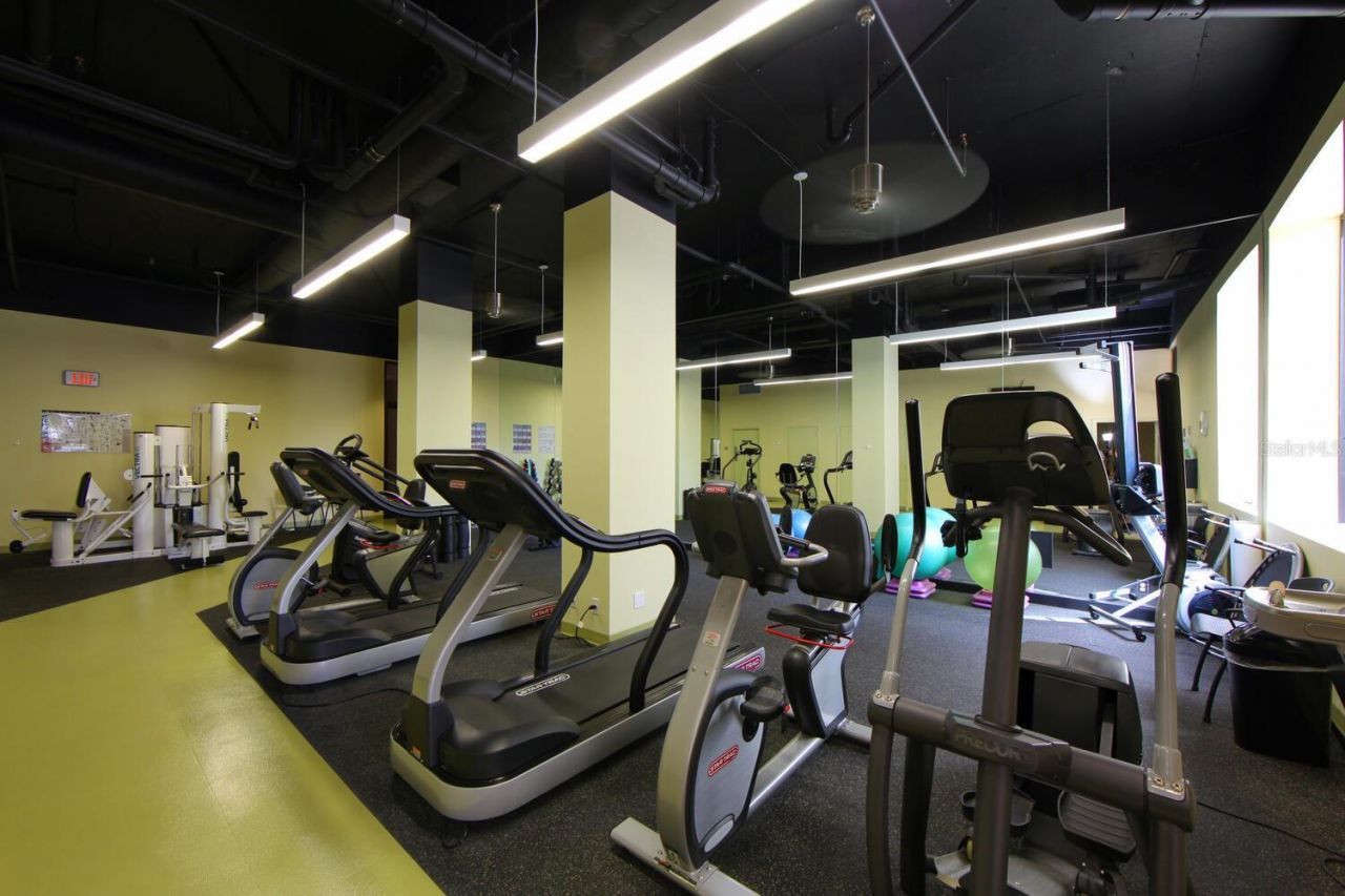 1255 N Gulfstream Avenue, Unit 607, Sarasota, FL 34236 Photo