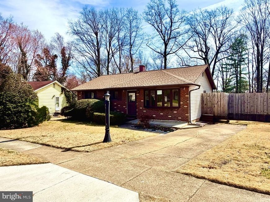 545 Crestpark Drive, Glen Burnie, MD 21061 Main Photo