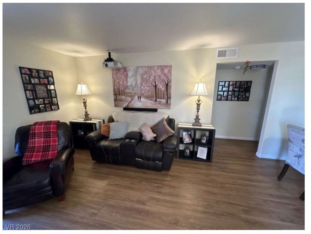 2984 Juniper Hills Boulevard, Unit 102, Las Vegas, NV 89142 Main Photo