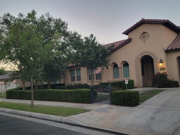 12706 Stillbrook Drive, Bakersfield, CA 93311